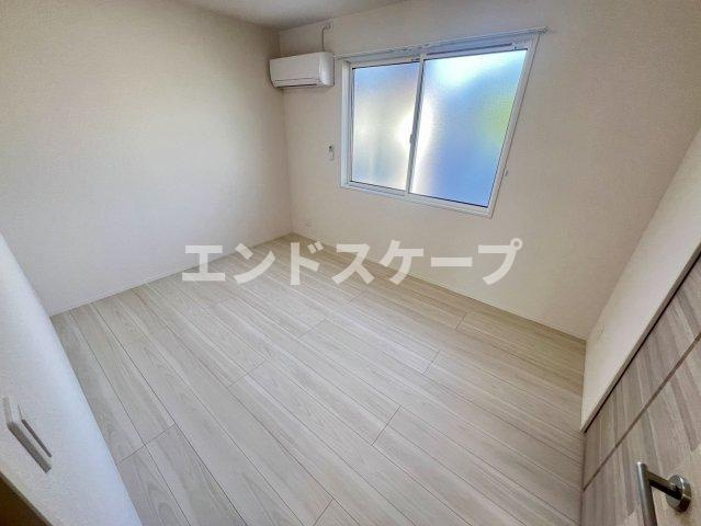 グランファミーユの居間・リビング|高崎、前橋エリアのお部屋探しはエンドスケープまで！お客様の理想お聞かせ下さい♪