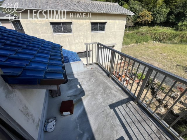 姫路市飾東町唐端新/中古戸建のバルコニー
