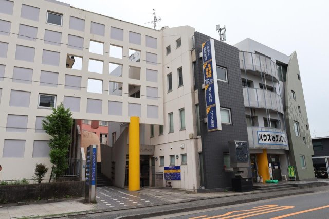 ハウズプラザ（医療棟）の外観