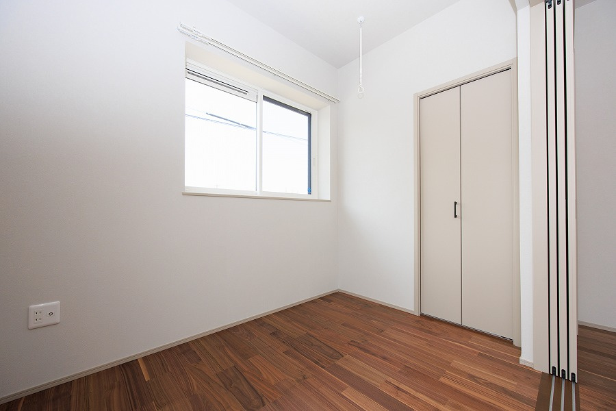アーキデイズ　久留米市合川町の洋室