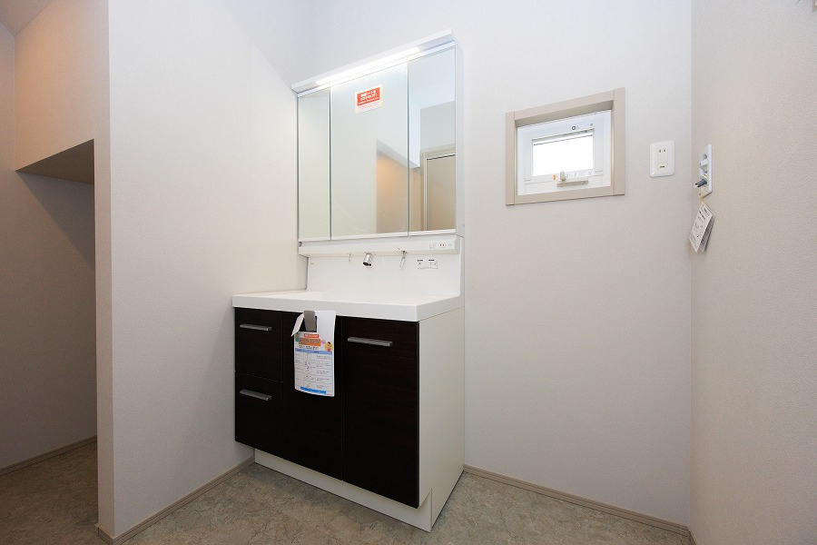 アーキデイズ　久留米市合川町の独立洗面台