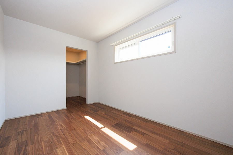 アーキデイズ　久留米市合川町の洋室