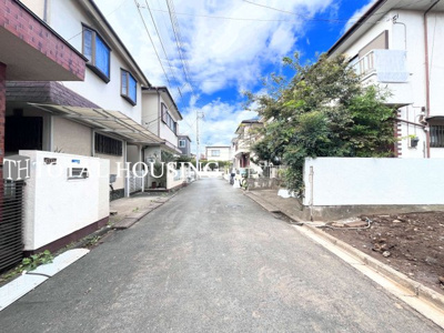【前面道路含む現地写真】 | 三鷹市中原2丁目　新築戸建　全1棟