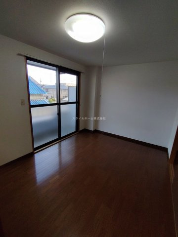 Limpiaチトセの洋室