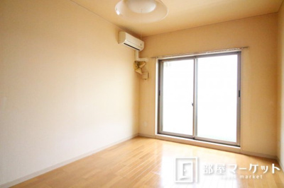 【洋室】 | ティーズシャンブル | 同型タイプ