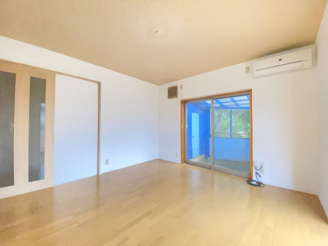 【居間・リビング】