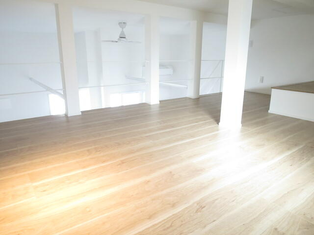 アルカディアⅡの洋室