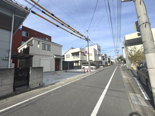 新築　高崎市飯塚町3期　Heartful　Town　１号棟の前面道路含む現地写真|現地写真　東側接道幅員約6.1ｍ