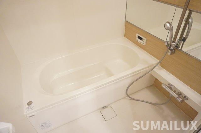 合志市須屋のアパートの浴室