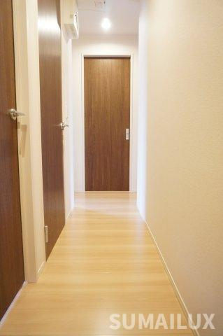 合志市須屋のアパートの玄関