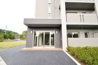 【エントランス】 | 八幡山公園ザ・レジデンスB