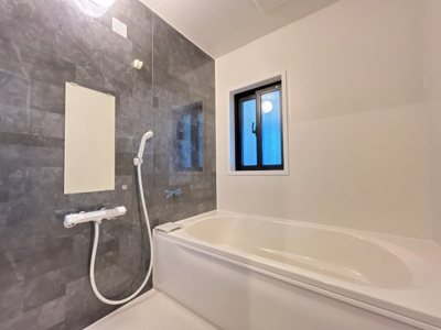 【浴室】 | アーバンスカイハイツ石山寺　天然木フルリノベーション