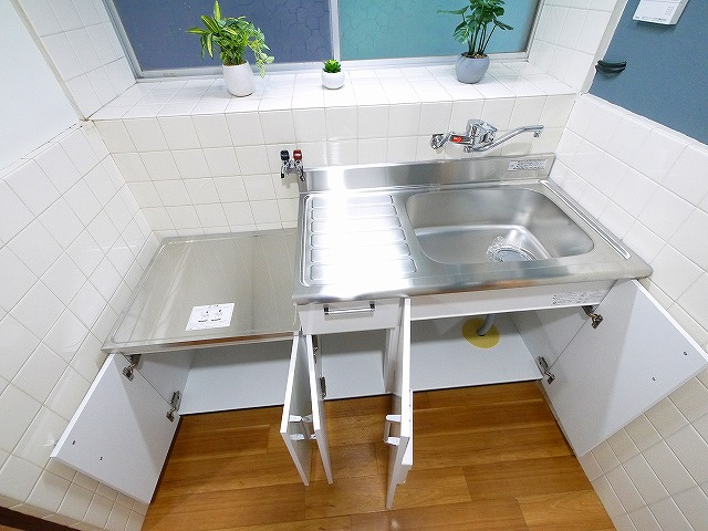 生駒市中菜畑テラスハウスのキッチン