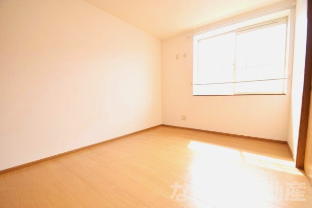 【洋室】 | ゆったりした洋室です