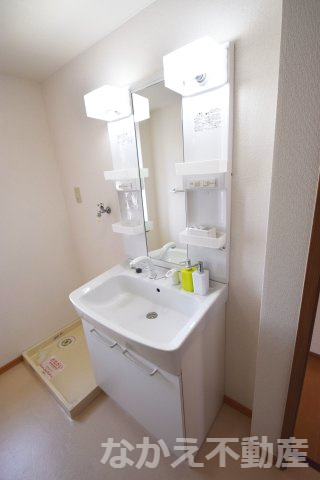 【洗面所】 | ゆったりとスペースのある洗面所