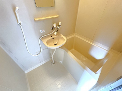 【浴室】 | ファミールヤナガワ