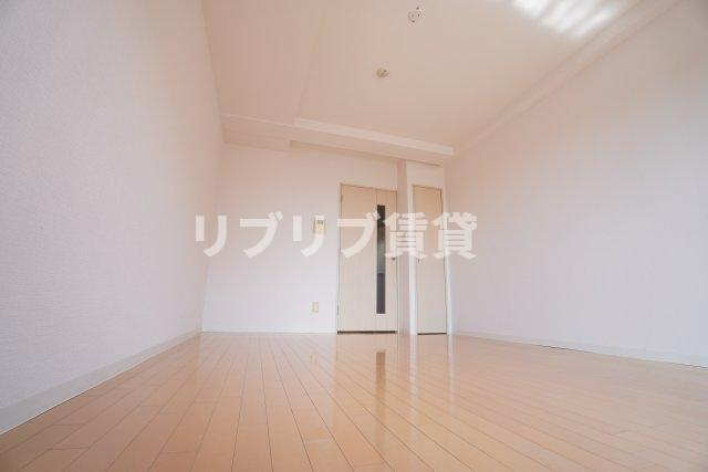 スカール千葉みなとの居間・リビング