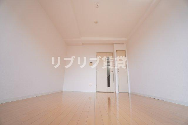 スカール千葉みなとの居間・リビング