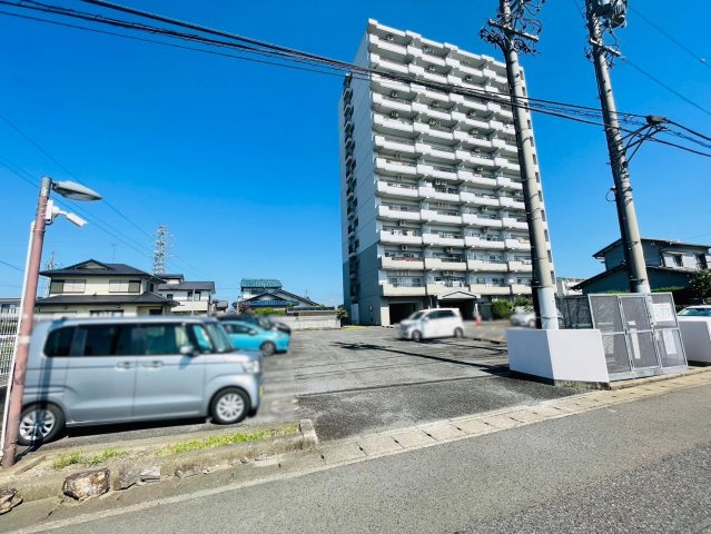 中古マンション　サンパーク岐阜西　平成5年築の駐車場
