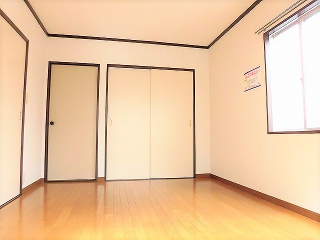 ドエル熊川の寝室