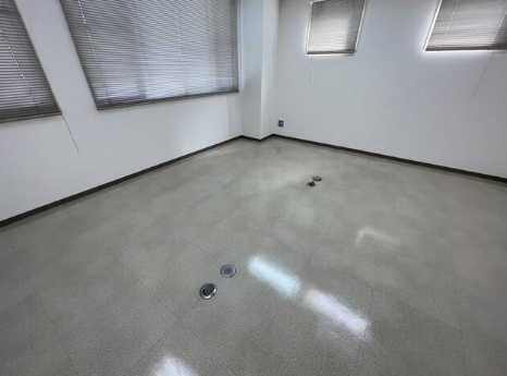 市川ビル3階の内装