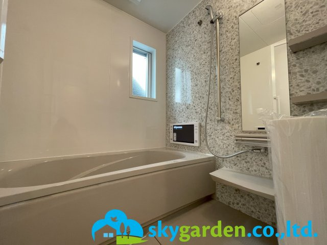 藤沢市善行　未入居戸建　全2棟2号棟の浴室