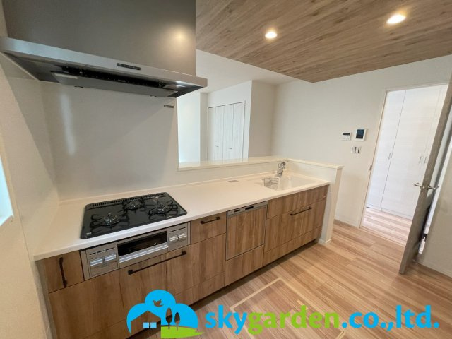 藤沢市善行　未入居戸建　全2棟2号棟のキッチン