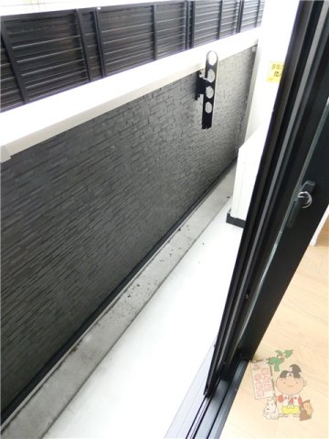 アコヤシェル津高のバルコニー