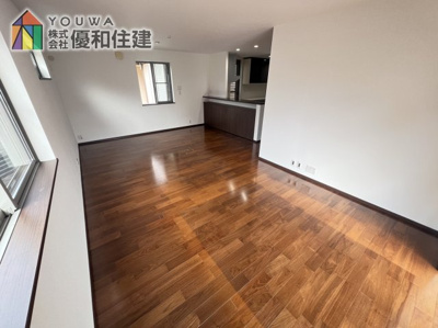 【居間・リビング】 | 神戸市西区池上2丁目 中古戸建