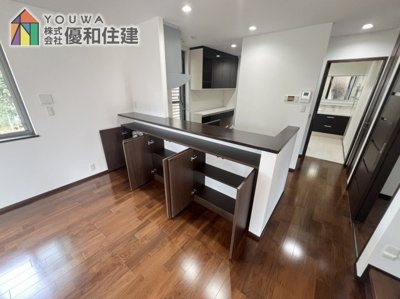 【居間・リビング】 | 神戸市西区池上2丁目 中古戸建