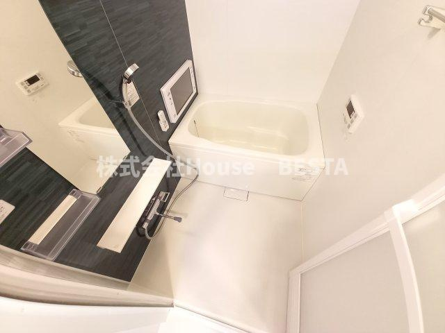 シャーメゾン神戸の浴室