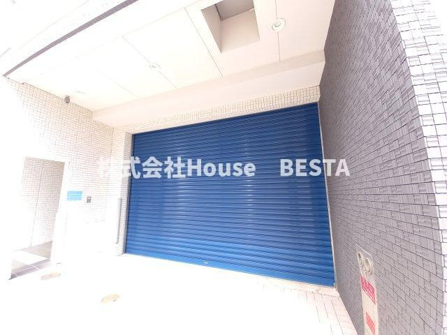 シャーメゾン神戸の駐車場