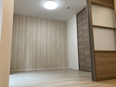 【寝室】 | ノーブルパレス