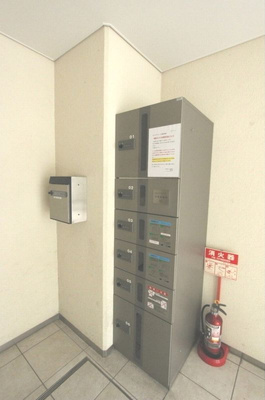 【その他共用部分】 | カリンレジデンス | 不在時にも大活躍の宅配ボックス完備(^^)/