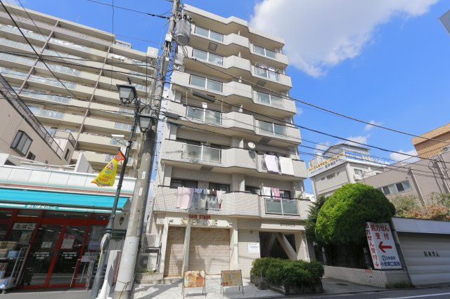第六石井ビルの外観