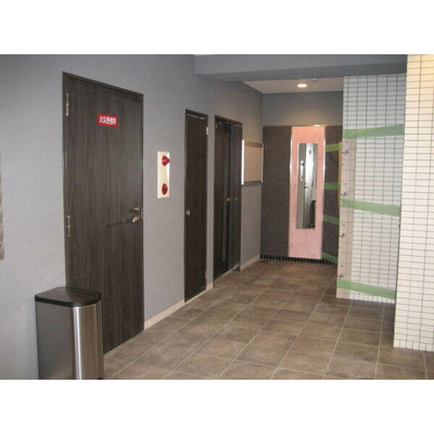 【ロビー】 | ASTIA西中島II | 毎日通るロビーはこのようになっています