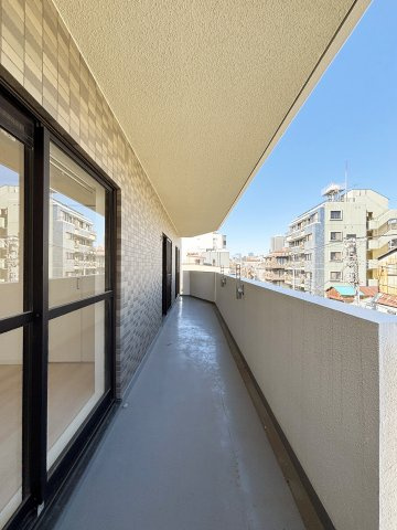 ダイアパレス東陽町　角　部屋　リ　ノベーションのバルコニー