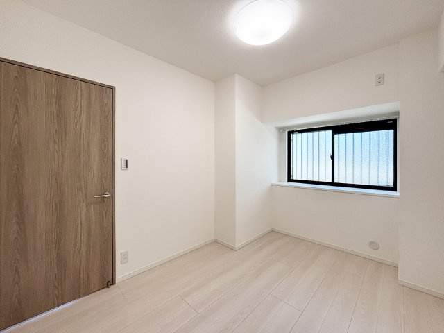 ダイアパレス東陽町　角　部屋　リ　ノベーションの洋室