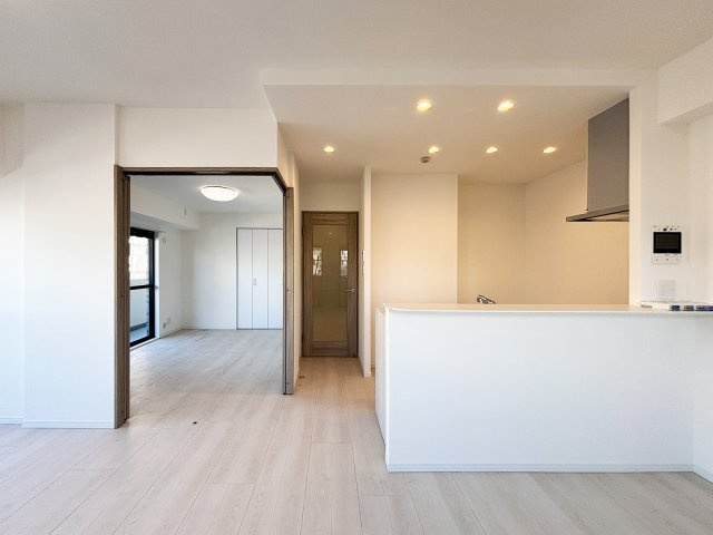 ダイアパレス東陽町　角　部屋　リ　ノベーションの居間・リビング