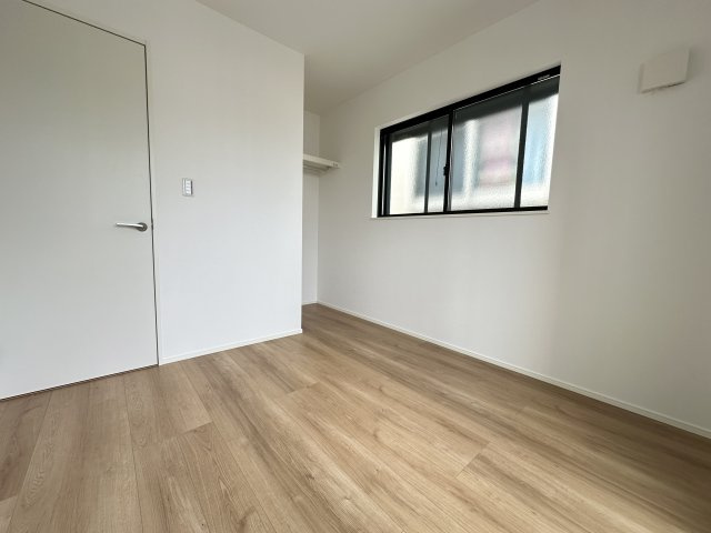 綾瀬市寺尾中3丁目デザイナーズハウスの洋室