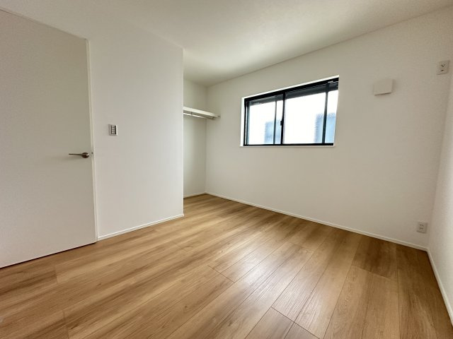 綾瀬市寺尾中3丁目デザイナーズハウスの洋室