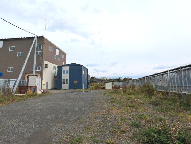 新釧路町【倉庫物件、事務所付き】の外観