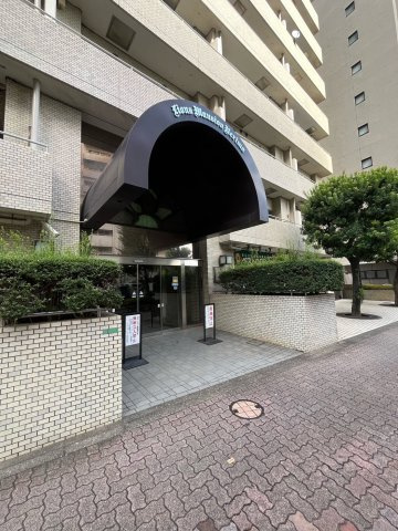 ライオンズマンション練馬のエントランス