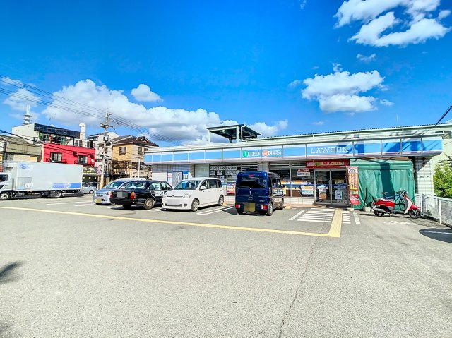 グレートヒルズ７番館の周辺|近くのコンビニ