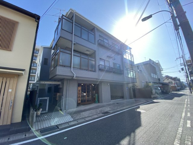 ラメゾンアンフォレットの外観