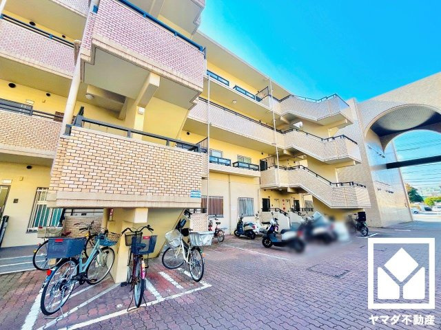 ルミエール葛野大路の外観