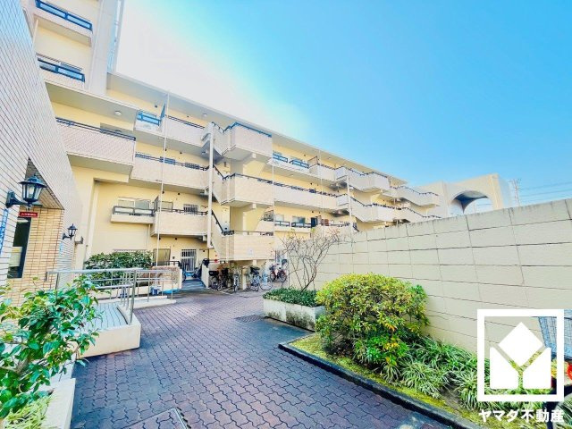 ルミエール葛野大路の外観