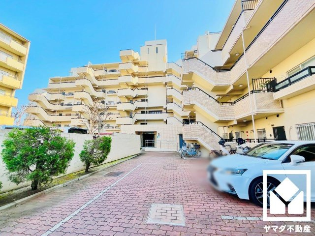 ルミエール葛野大路の外観