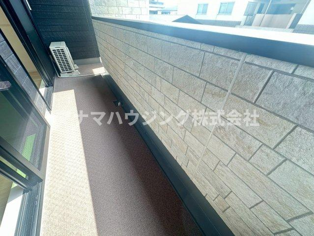 ネオ　サンリットのバルコニー