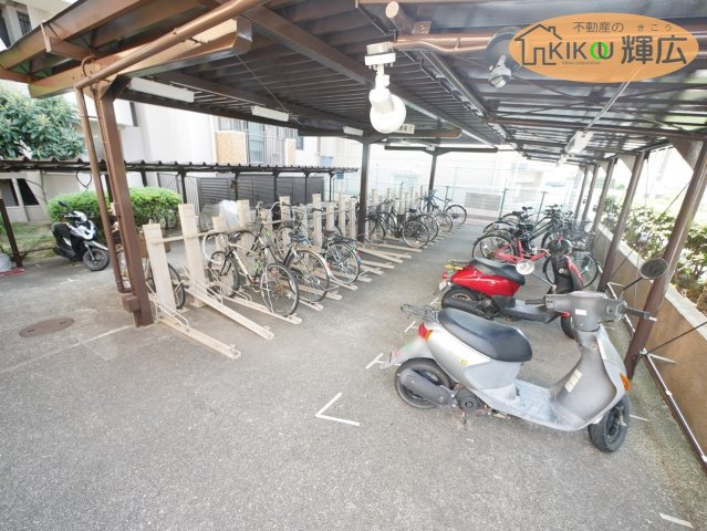 【駐輪場】 | ユニライフ明石魚住　3階
